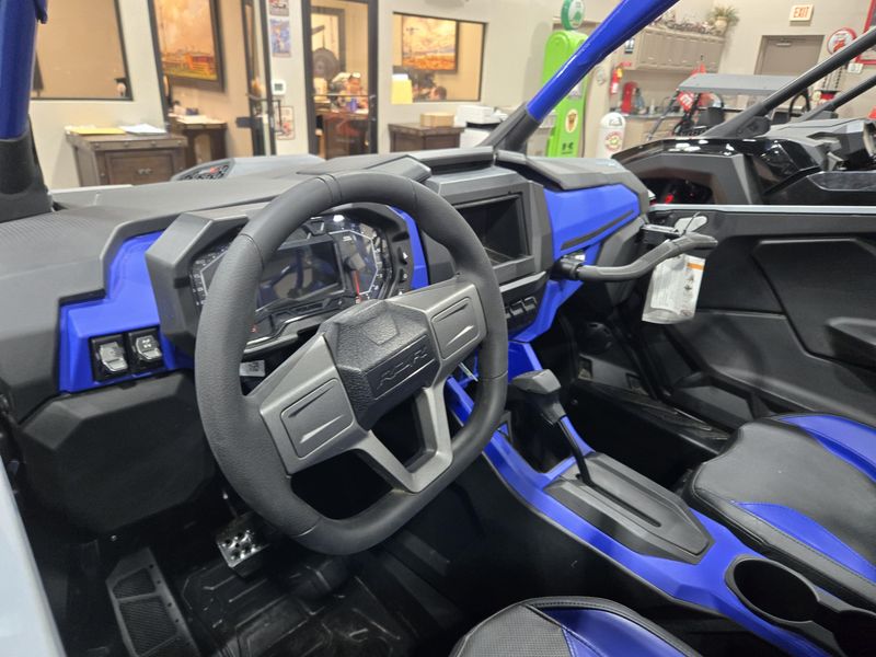 2025 Polaris RZR PRO R 4 SPORT STORM GRAY Image 16