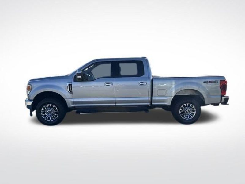 2022 Ford F-250 XLT photo 2