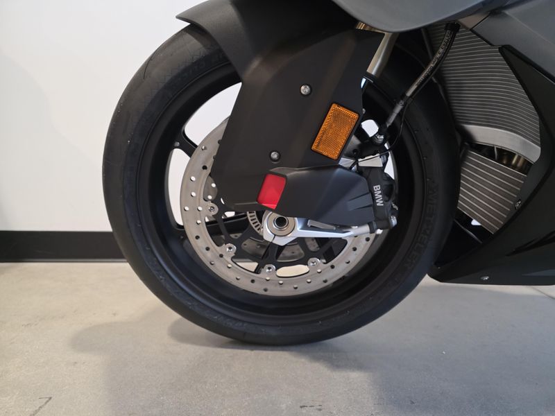 2025 BMW S 1000 RR