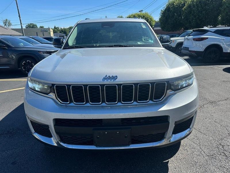 2021 Jeep Grand Cherokee Limited photo 4