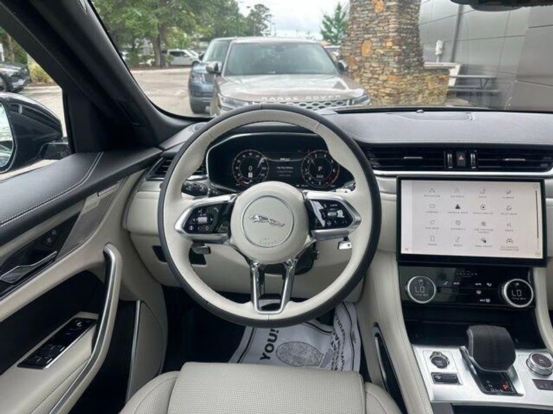 2026 Jaguar F-PACE R-Dynamic S