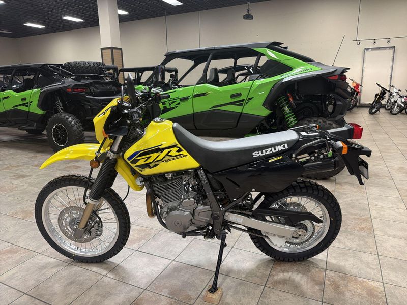New 2027 Suzuki DR650S Image 14