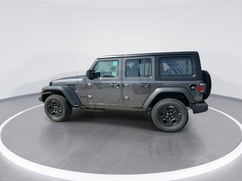 New 2026 Jeep Wrangler 4-door SportImage 5