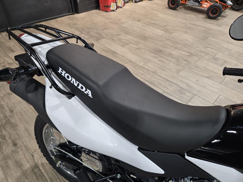 NEW 2026 HONDA XR 150L Image 7