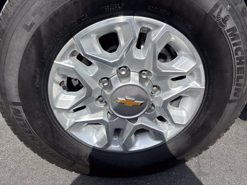 Used 2026 Chevrolet Silverado 2500 HD LTImage 21