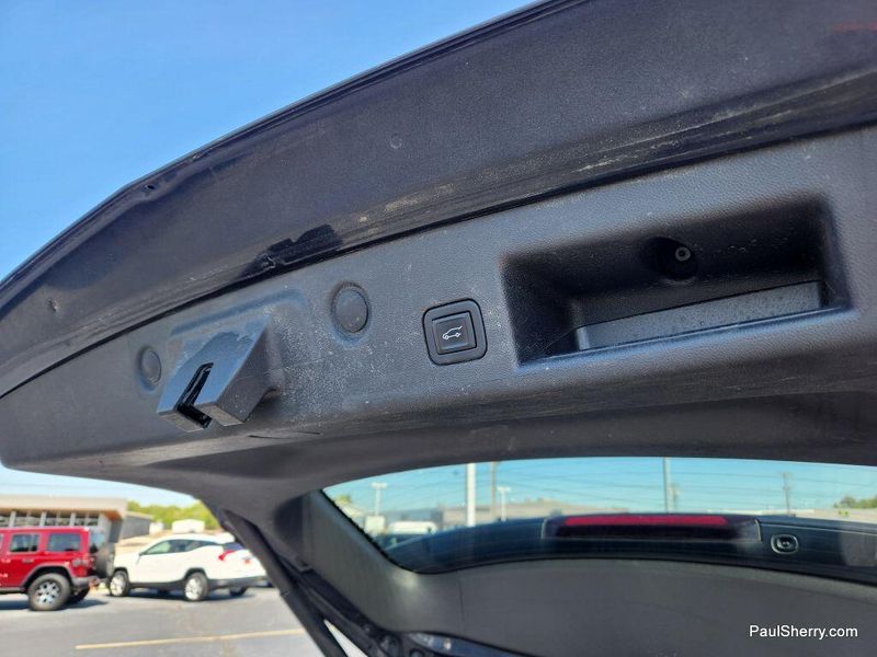 Used 2022 Chevrolet Equinox LT