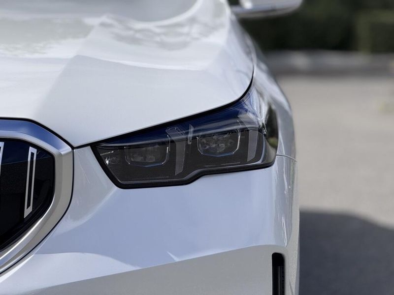 2024 BMW 5 Series 530iImage 12