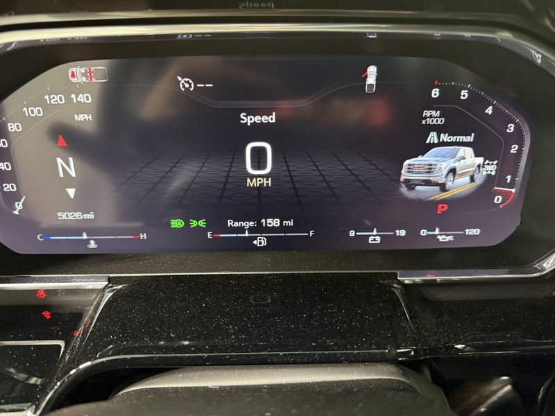 Used 2026 GMC Sierra 1500 ElevationImage 18