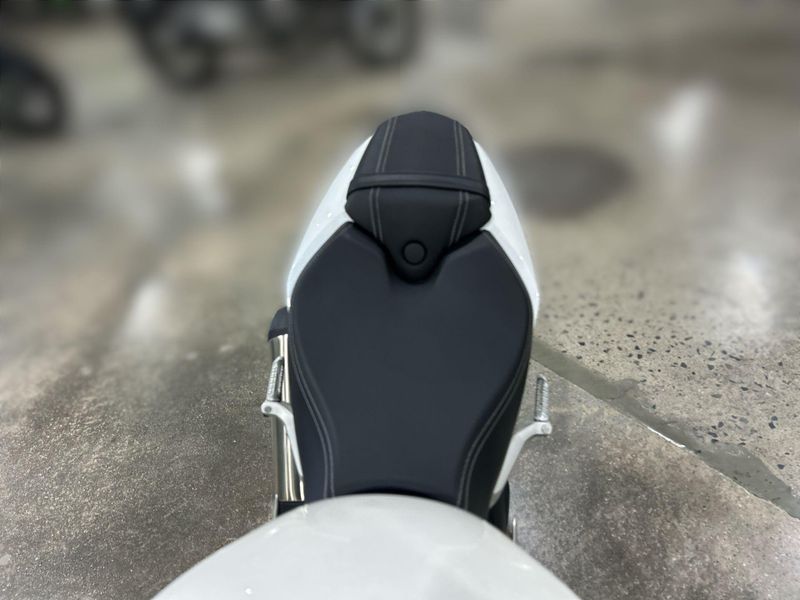 Used 2024 Triumph SPEED TRIPLE 1200 RR Image 25