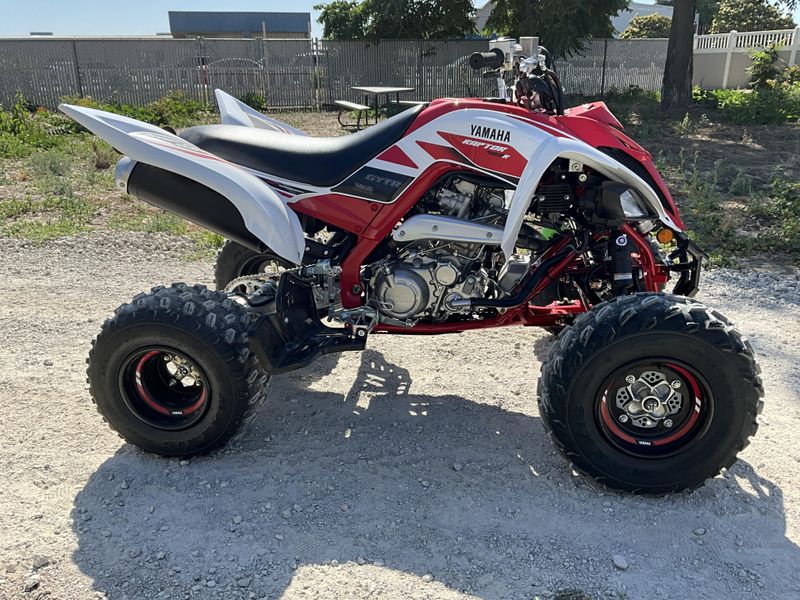 New 2026 Yamaha Raptor 700R SE Image 2