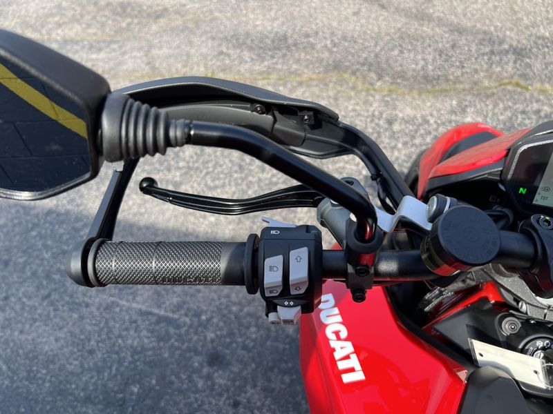 2022 Ducati Hypermotard 950 