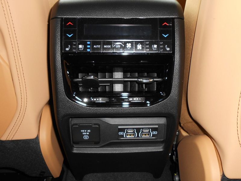 2025 Jeep Grand Cherokee L Image 24