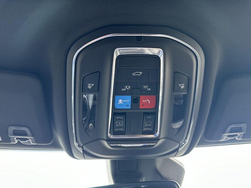 2024 Jeep Grand Cherokee L Altitude XImage 31