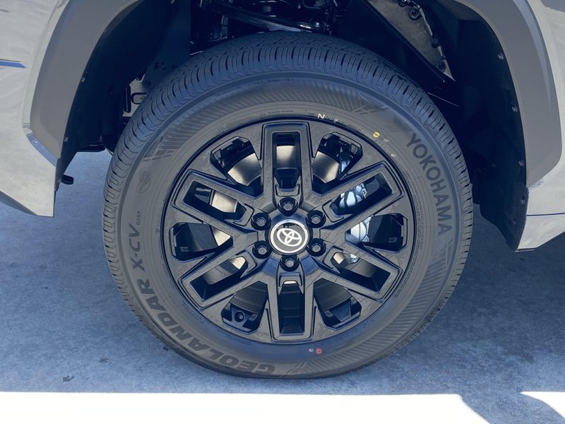 2025 Toyota Tundra LimitedImage 8
