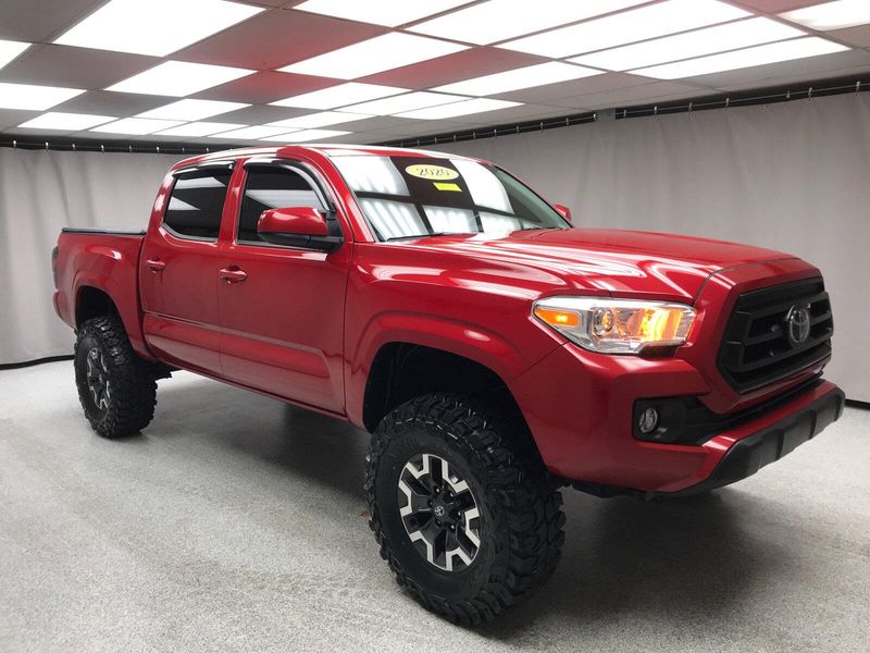 2020 Toyota Tacoma SRImage 17
