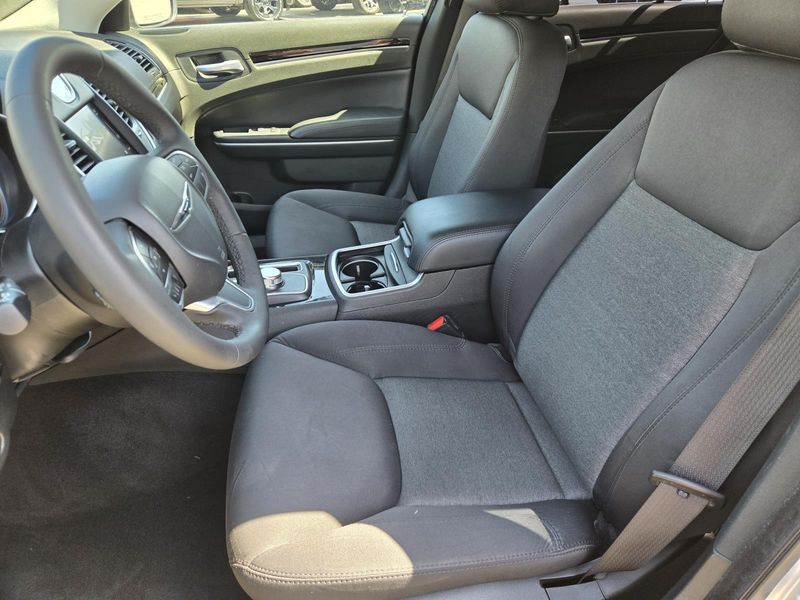 Used 2023 Chrysler 300 Touring RWD