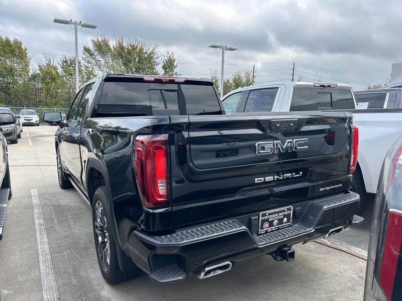 2024 GMC Sierra 1500 Denali UltimateImage 3