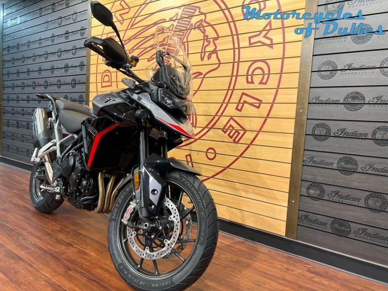 2024 Triumph Tiger 900 GT Pro Image 2