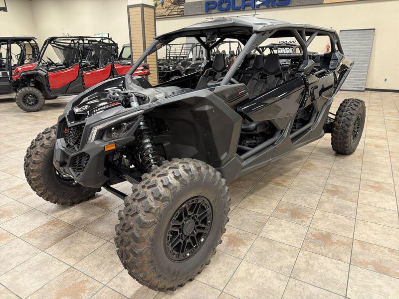 New 2025 Can-Am MAVERICK X3 MAX X RS TURBO RR SMART-SHOX Image 12