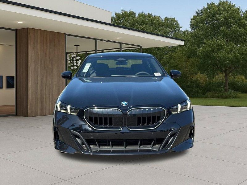 New 2027 BMW 5 Series 530iImage 4