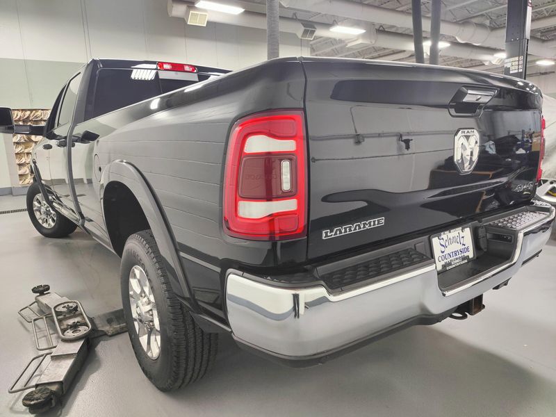 Used 2022 RAM 2500 Laramie Crew Cab LongBox Diesel 4x4Image 8