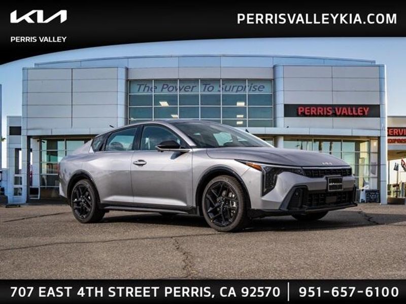 New 2025 Kia K4 GT-Line TurboImage 1