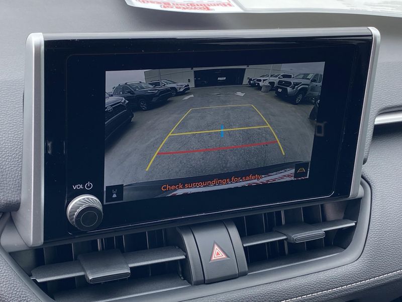 New 2025 Toyota RAV4 Hybrid XLEImage 16