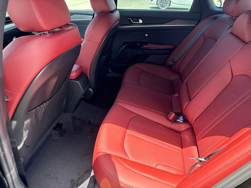 New 2026 Kia K5 GT-LineImage 8