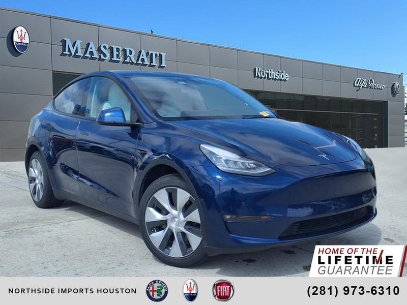 2021 Tesla Model Y Long RangeImage 1