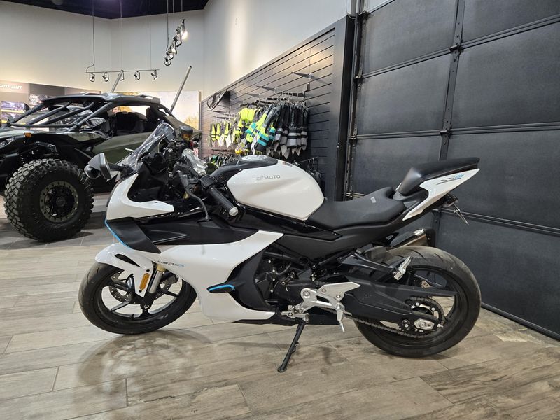 USED 2024 CFMOTO 450SS Image 6