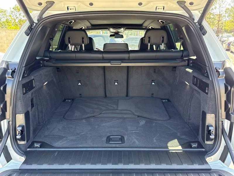Used 2026 BMW X5 sDrive40iImage 16