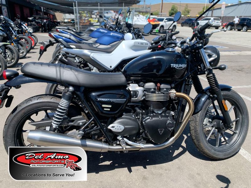 Used 2022 Triumph Street Twin Base Image 1