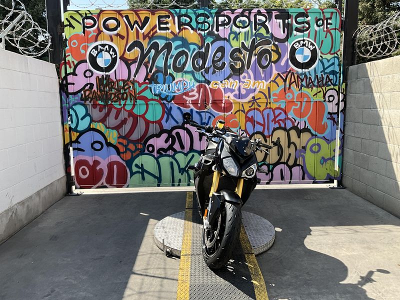 Used 2016 BMW S 1000 R Image 2