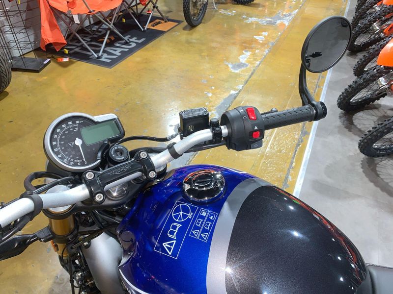 New 2025 Triumph SPEED 400 Image 19