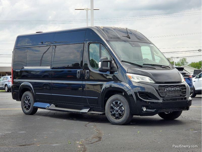 2024 RAM Promaster 2500 Slt+ Window Van High Roof 159