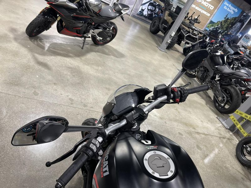 Used 2020 Ducati MONSTER 821 Image 10