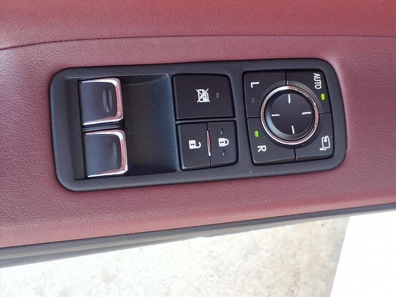 Used 2018 Lexus LC 500Image 18