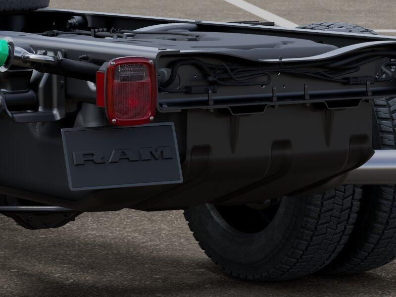 New 2026 RAM 4500 Big Horn Chassis Crew Cab 4x4 60