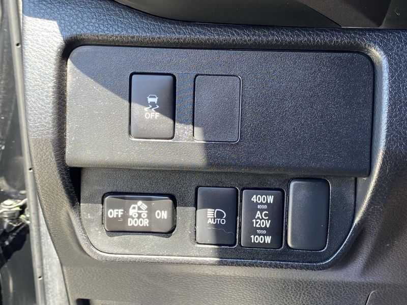 Used 2023 Toyota Tacoma TRD Off-RoadImage 23