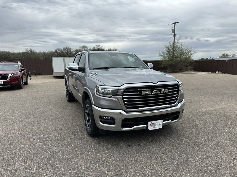 2025 RAM 1500 Laramie Crew Cab 4x4 5