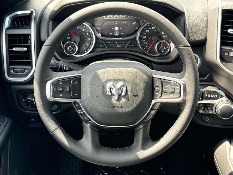 New 2026 RAM 1500 Big Horn Crew Cab 4x4 5'7' Box