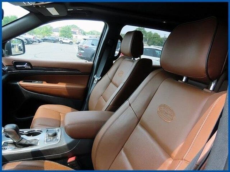Used 2021 Jeep Grand Cherokee OverlandImage 13