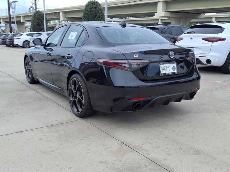 New 2025 Alfa Romeo Giulia Image 9