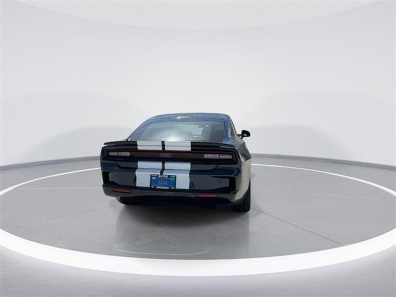 New 2024 Dodge Charger Daytona Scat Pack AwdImage 7