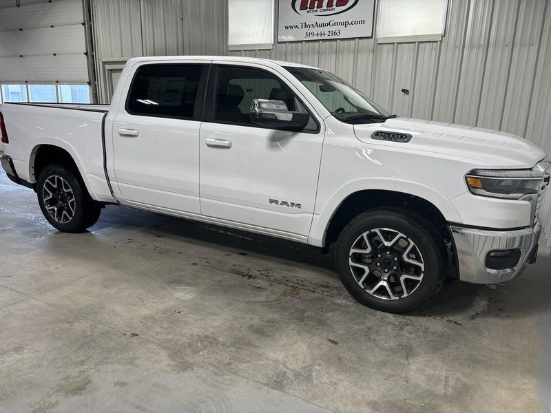 2025 RAM 1500 Laramie Crew Cab 4x4 5