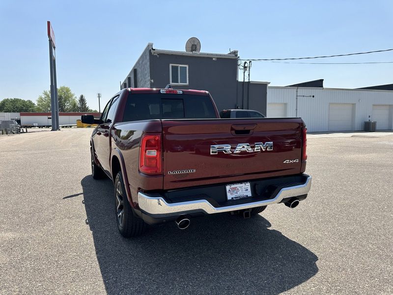 2025 RAM 1500 Laramie Crew Cab 4x4 5