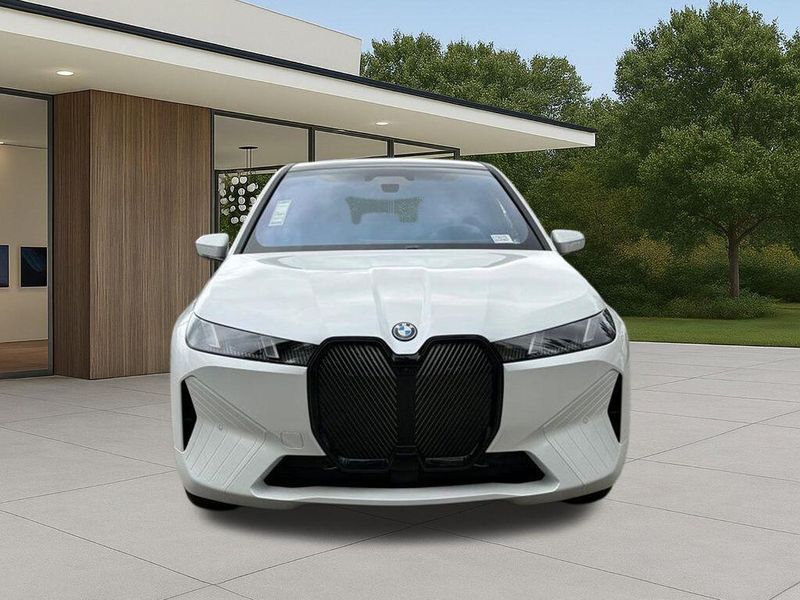 New 2026 BMW iX xDrive45Image 4