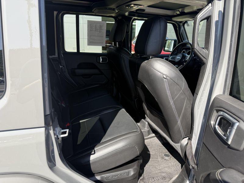 2023 Jeep Wrangler Sahara 4xe photo 10
