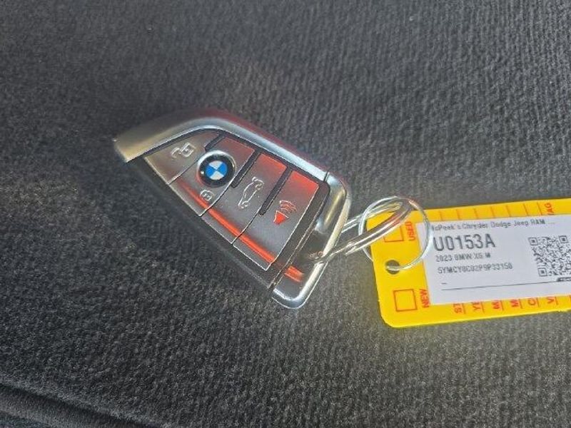 Used 2023 BMW X6 M BaseImage 22