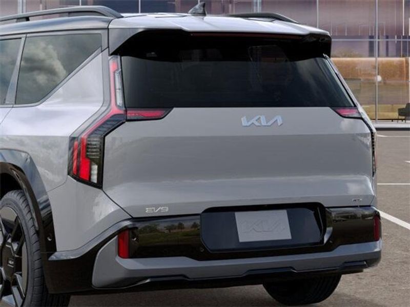 New 2026 Kia EV9 GT-LineImage 13
